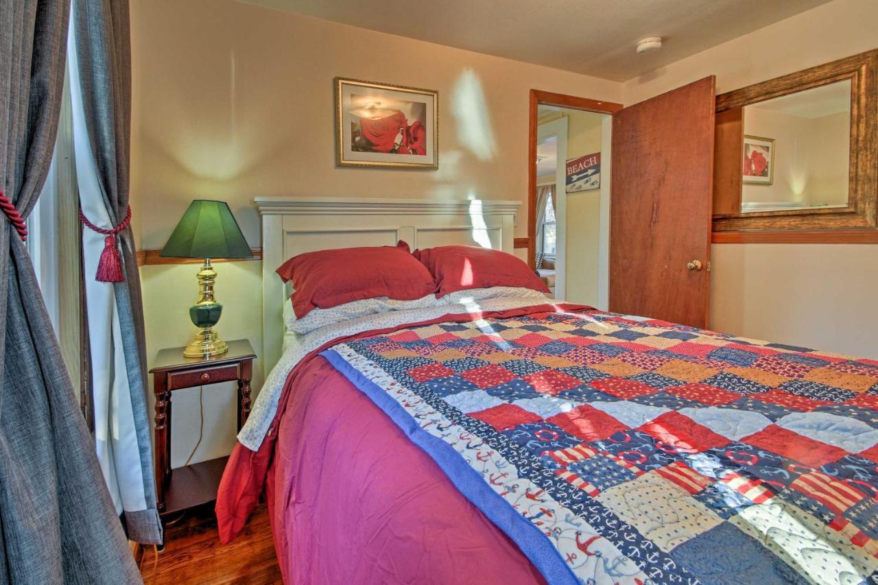Cozy Buzzards Bay Home Steps To Cape Cod Canal! Bourne Extérieur photo